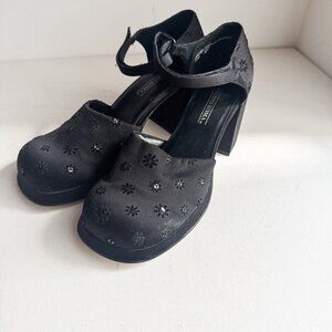 Vintage Y2K Studio Roma Black Satin Floral Chunky Heels 11